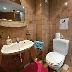 Haus Waldesruh 公寓 施图拜河谷新施蒂夫特