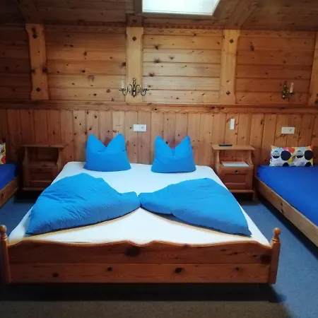 Haus Waldesruh アパート