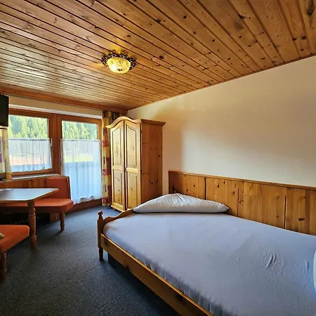 Haus Waldesruh * Нойштифт-им-Штубайталь
