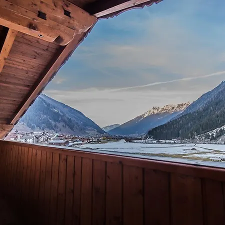 Haus Waldesruh * Нойштифт-им-Штубайталь