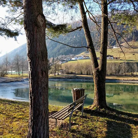 Haus Waldesruh アパート *