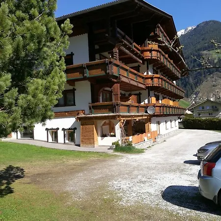 Haus Waldesruh * ניוסטיפט אים סטובאיטל